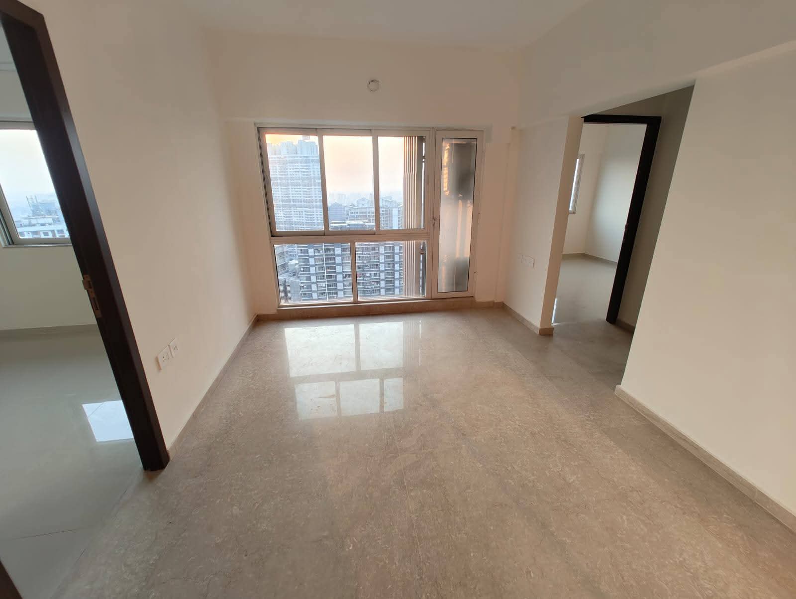 1 BHK Apartment For Rent in Omkar Signet