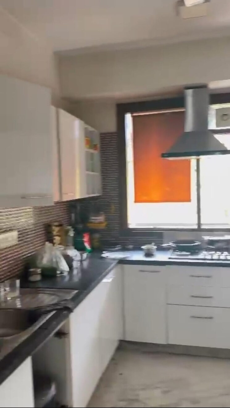 Kitchen, green park extension 4 Bedroom 330 Sq.Yd. Apartment In Green Park Extension Delhi 9021930