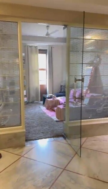 Living Room in 4 BHK Apartment at Green Park Extension – for Rent