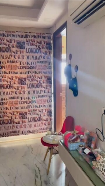Bedroom in 4 BHK Apartment at Green Park Extension – for Rent