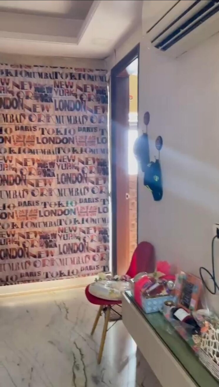 Bedroom, green park extension 4 Bedroom 330 Sq.Yd. Apartment In Green Park Extension Delhi 9021930