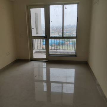 Room in 3 BHK Apartment at Imperia Esfera, Garoli Kalan – for Rent