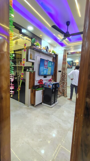Living Room in 3 BHK Builder Floor at Dwarka Mor – for Rent