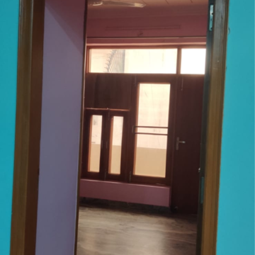 Room in 2.5 BHK Villa at Sector 23 – for Rent