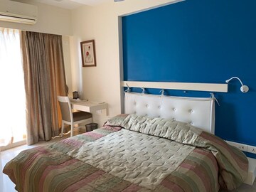 Bedroom in 3 BHK Apartment at AP Valencia Apartment, Santacruz West – for Rent