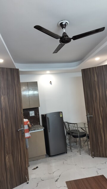 Furnished Amenities in 1 BHK Builder Floor at Saket – for Rent