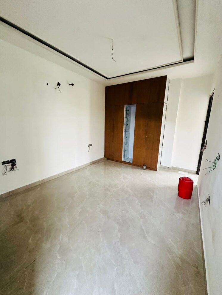 Room, dyalpur 3 Bedroom 1460 Sq.Ft. Independent House In Dyalpur Zirakpur 9022091