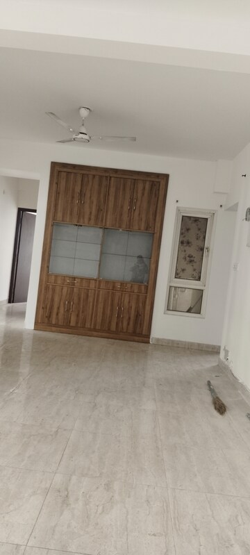 Room in 3 BHK Apartment at SPR Elysia, Sector 82 – for Rent
