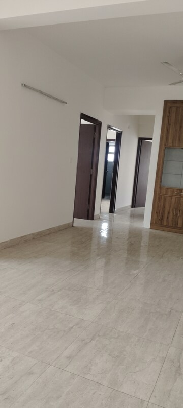 3 BHK Apartment For Rent in SPR Elysia, Sector 82