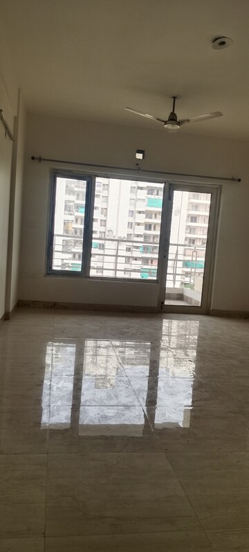 Room in 3 BHK Apartment at SPR Elysia, Sector 82 – for Rent