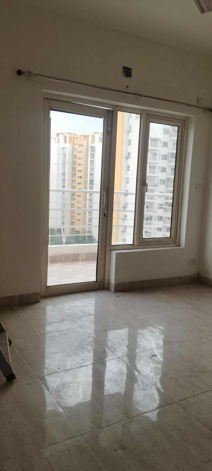 Room, spr-elysia 3 Bedroom 2140 Sq.Ft. Apartment In Sector 82 Faridabad 9022079