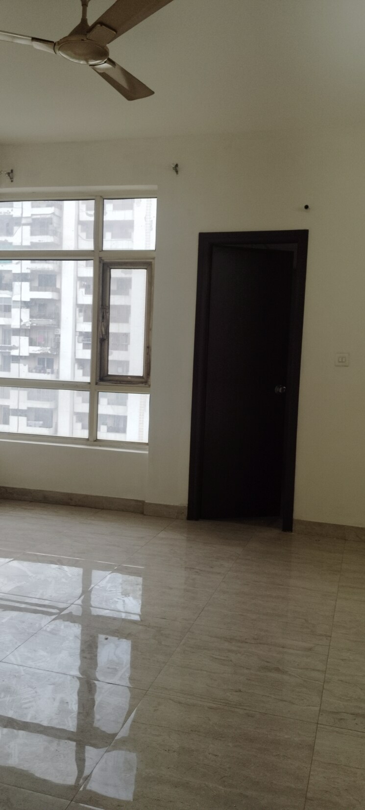 Room, spr-elysia 3 Bedroom 2140 Sq.Ft. Apartment In Sector 82 Faridabad 9022079