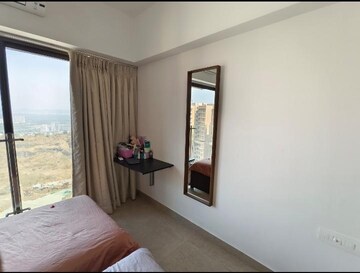 Room in 3 BHK Apartment at Kanakia Silicon Valley, Powai – for Rent