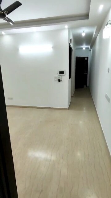 Room in 2 BHK Builder Floor at Malviya Nagar – for Rent