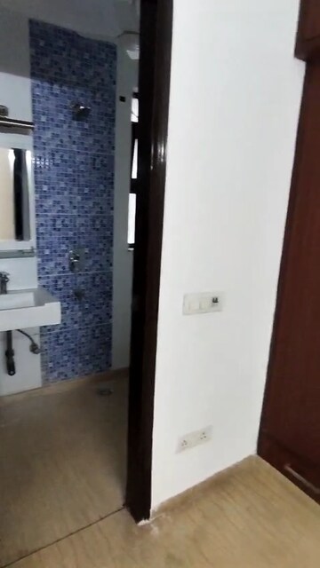 Building Lobby in 2 BHK Builder Floor at Malviya Nagar – for Rent