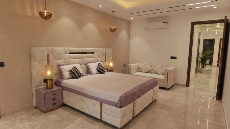 Bedroom, freedom fighters enclave 2 Bedroom 1000 Sq.Ft. Apartment In Freedom Fighters Enclave Delhi 9022106