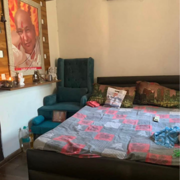 Bedroom in 3 BHK Apartment at Piedmont Taksila Heights, Sector 37c – for Rent