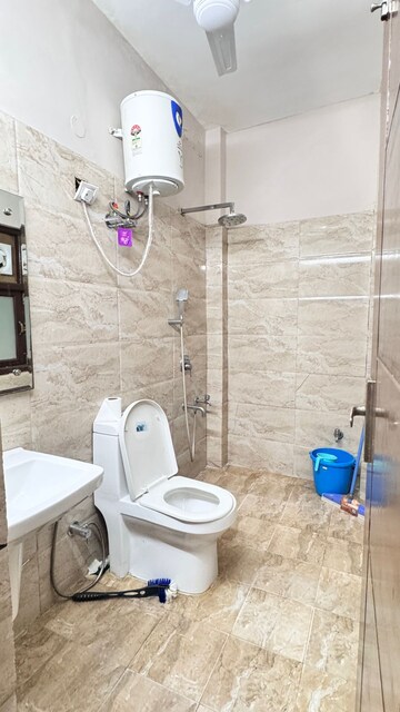 Bathroom in 2 BHK Builder Floor at Ansal Sushant Lok I, Sector 43 – for Rent