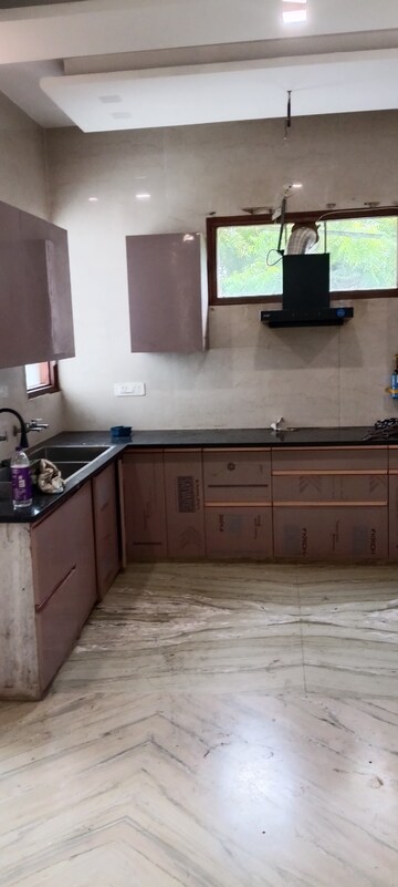 Kitchen in 3 BHK Apartment at RWA Apartments Sector 26, Sector 26 – for Rent