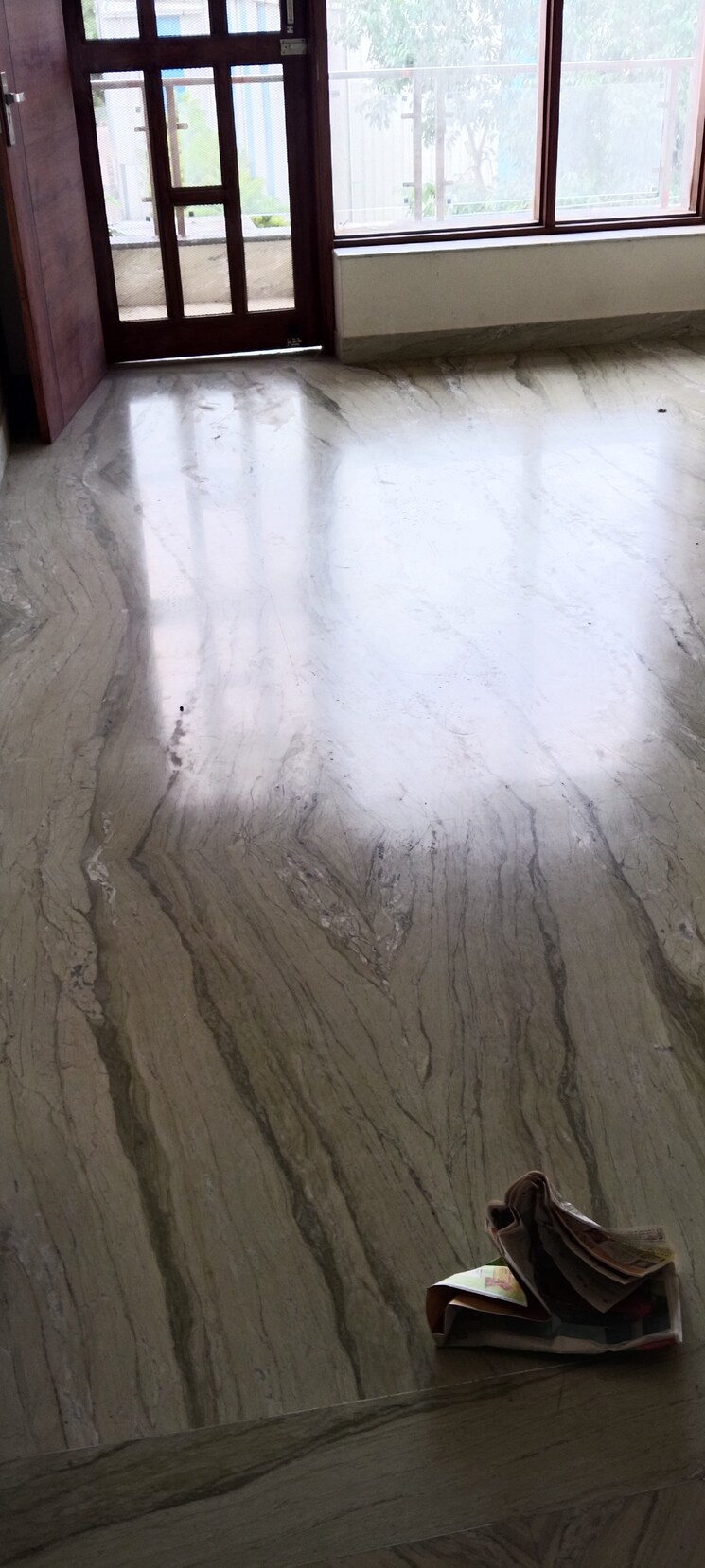 Balcony, rwa-apartments-sector-26 3 Bedroom 200 Sq.Mt. Apartment In Sector 26 Noida 9022170