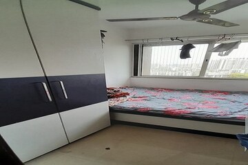 Bedroom in 1.5 BHK Apartment at Runwal Forests, Kanjurmarg West – for Rent