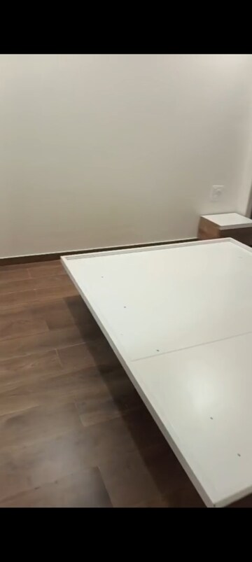 Furnished Amenities in 1 BHK Apartment at Gurukrupa Sharanam, Dahisar East – for Rent