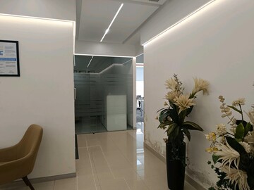 Furnished Amenities in  Office Space at Kohinoor Square Phase 2, Dadar West – for Rent