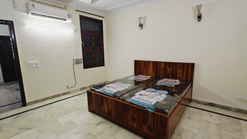 3 BHK Builder Floor For Rent in East Of Kailash