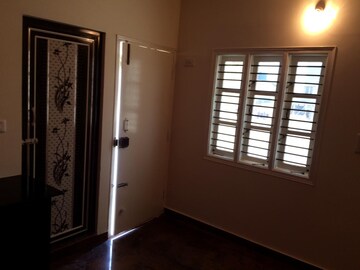 Room in 1 RK Builder Floor at Virupakshapura – for Rent