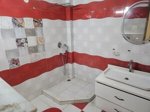 Bathroom in 6 BHK Villa at Sector 39 – for Sale