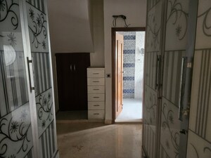 Bathroom in 6 BHK Villa at Sector 39 – for Sale
