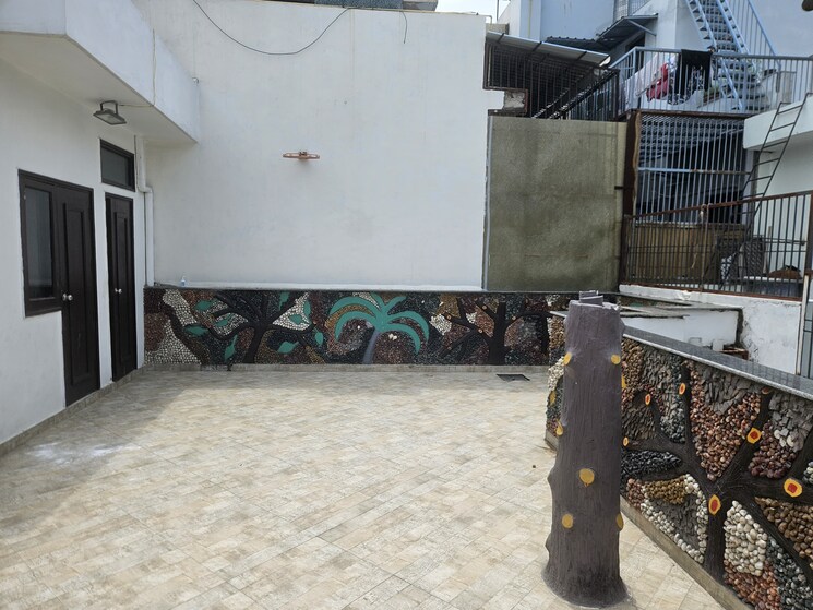 Kitchen, sector 39 6 Bedroom 182 Sq.Mt. Villa In Sector 39 Noida 9022307