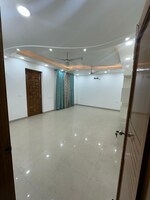 6 BHK + Pooja Room,Servant Room 182 Sq.Mt. Villa in G Block Sector 39