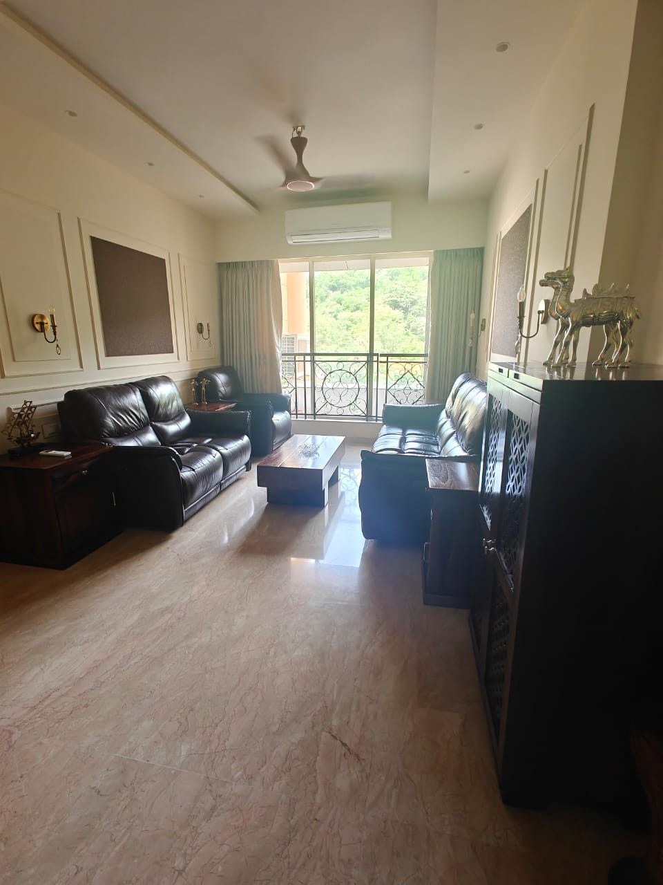 3 BHK Apartment For Sale in Hiranandani Heritage Tower