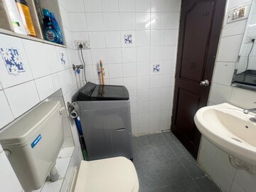 Team Area in 2 BHK Apartment at Oshiwara Mhada, Andheri West – for Rent