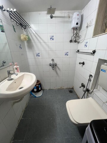Team Area in 2 BHK Apartment at Oshiwara Mhada, Andheri West – for Rent