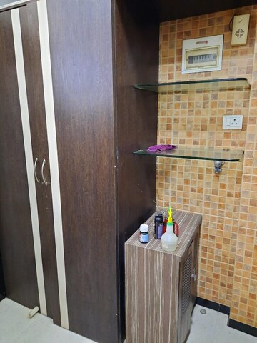 2 BHK Apartment For Rent in Borivali West