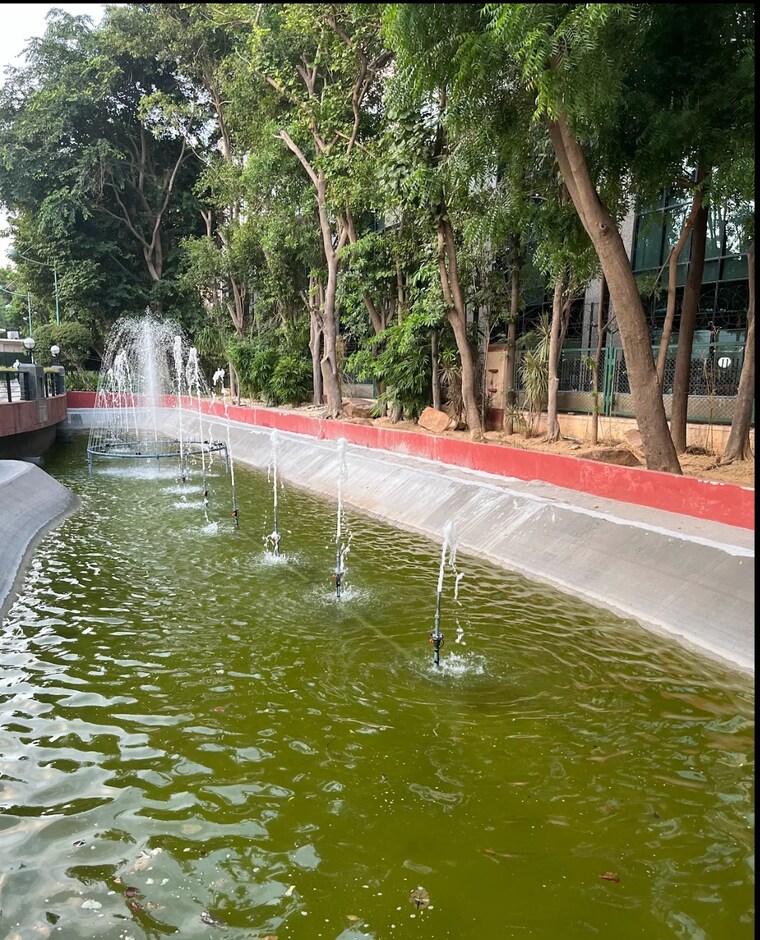 Swimming Pool, central-park-i 3 Bedroom 1900 Sq.Ft. Apartment In Sector 42 Gurgaon 9022361