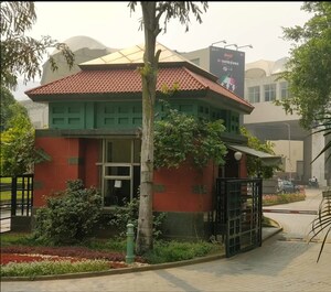 3 BHK Apartment – Exterior View View at Central Park I, Sector 42 - for Sale