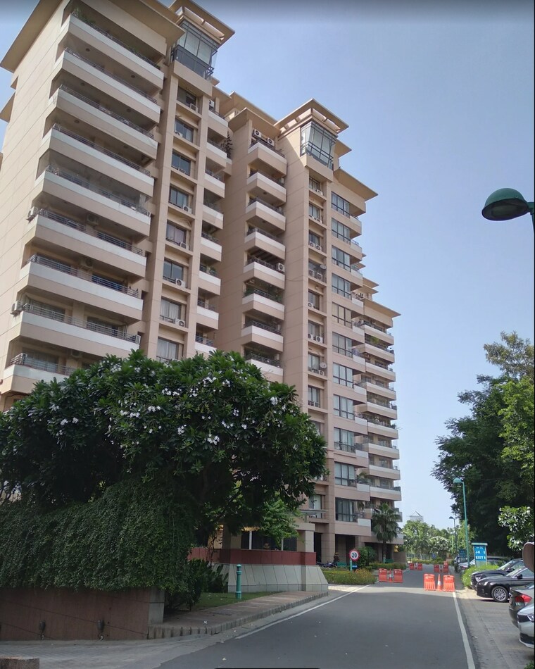 Exterior View, central-park-i 3 Bedroom 1900 Sq.Ft. Apartment In Sector 42 Gurgaon 9022361