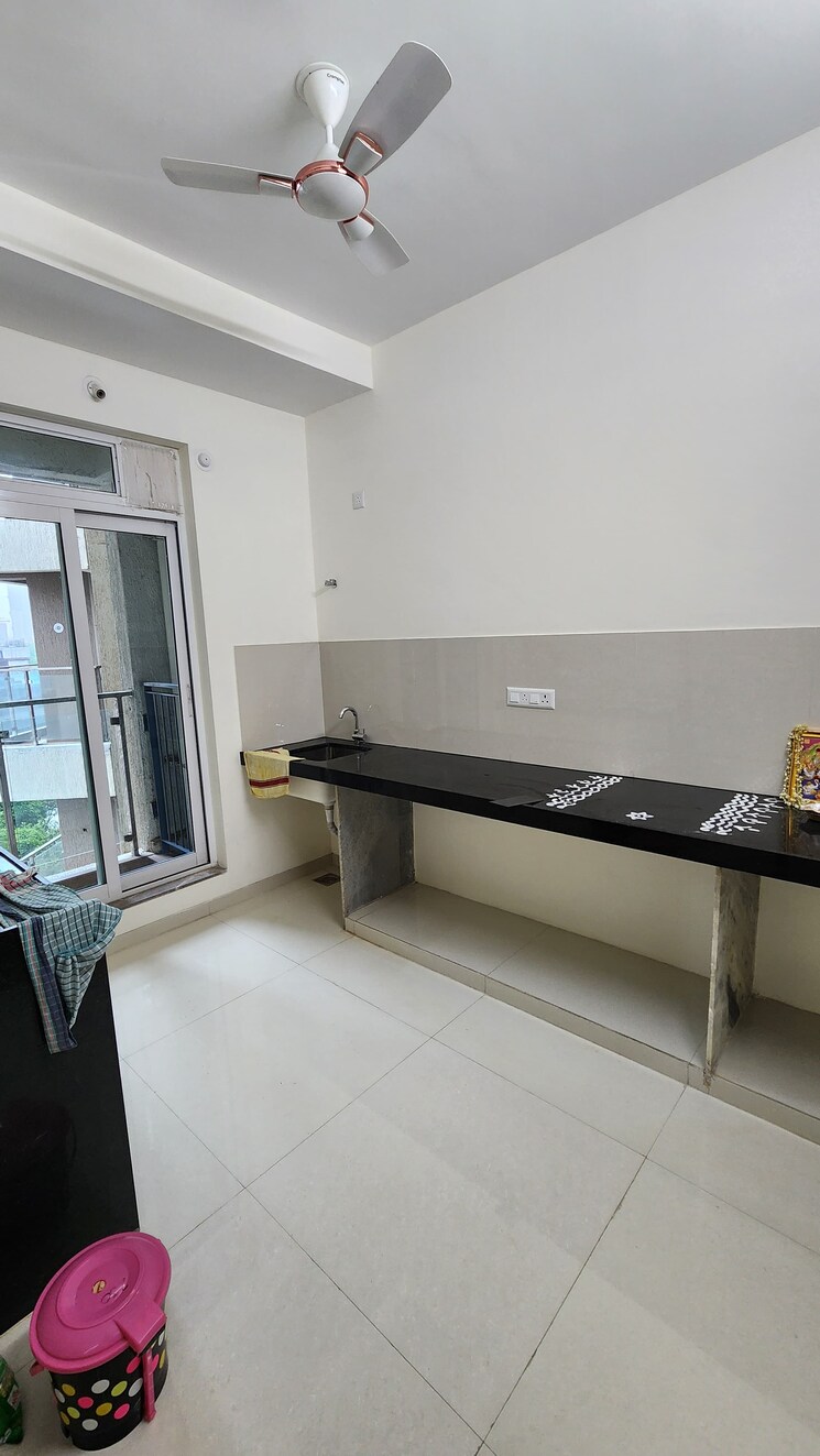 Kitchen, kapur bawdi 3 Bedroom 1100 Sq.Ft. Apartment In Kapur Bawdi Thane 9022405