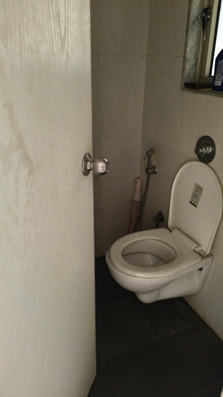 Bathroom, lodha-casa-rio 1 Bedroom 774 Sq.Ft. Apartment In Dombivli East Thane 9022406