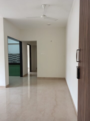 Bedroom in 2 BHK Apartment at Vile Parle West – for Rent