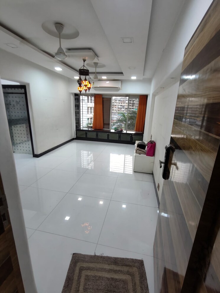 Living Room, vile parle west 2 Bedroom 1000 Sq.Ft. Apartment In Vile Parle West Mumbai 9022414