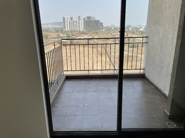 Balcony in 2 BHK Apartment at Shapoorji Pallonji Joyville Hinjewadi Phase 2, Hinjewadi – for Rent