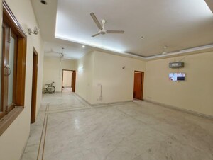 3 BHK Builder Floor For Sale in Chittaranjan Park