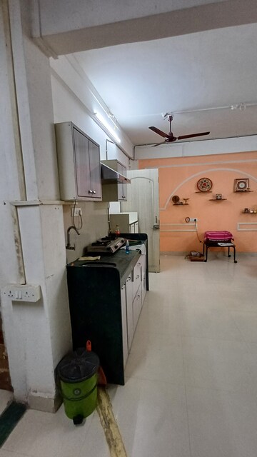 Living Room in 2 BHK Apartment at Panch Pakhadi – for Rent