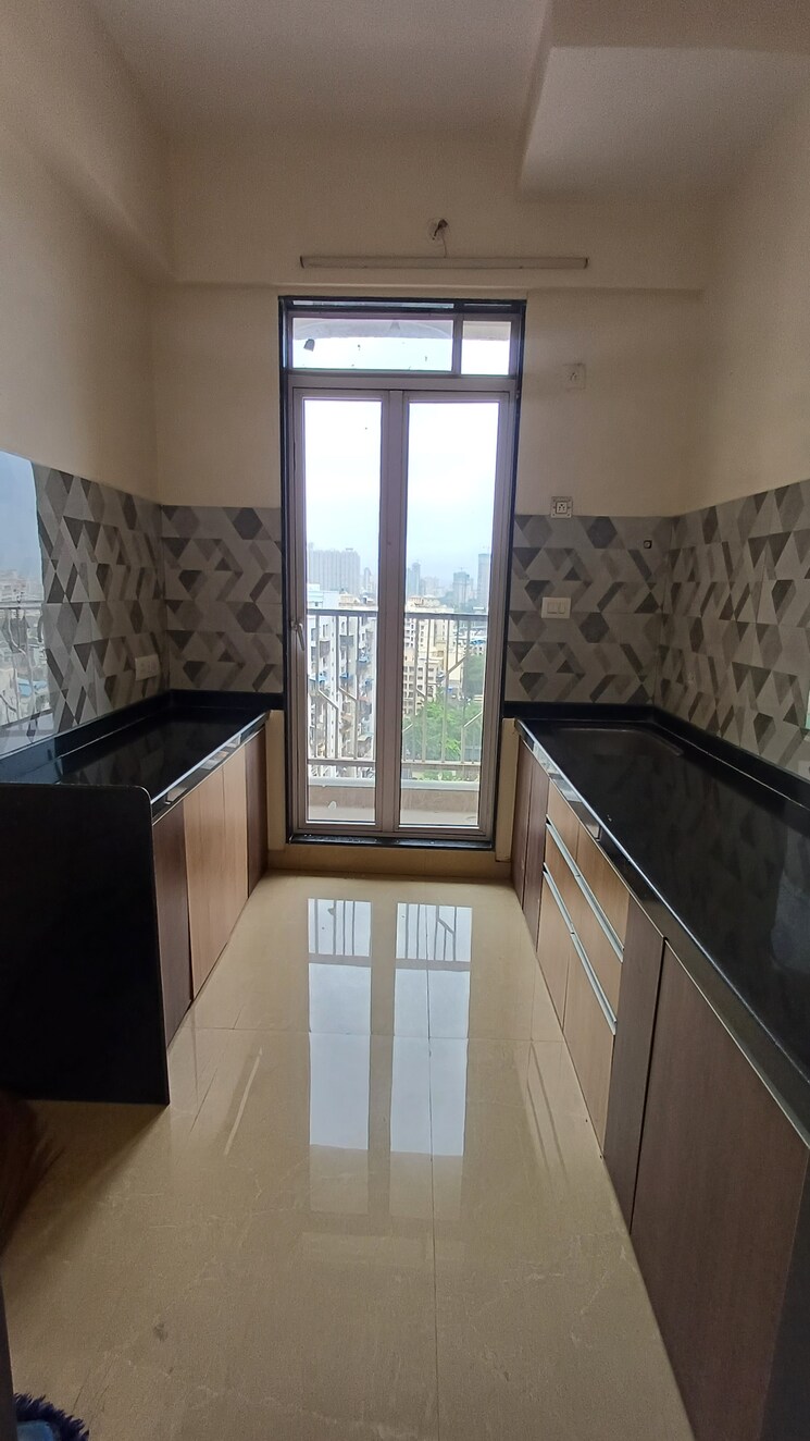 Kitchen, larkins-315-rio 2 Bedroom 697 Sq.Ft. Apartment In Panch Pakhadi Thane 9022492
