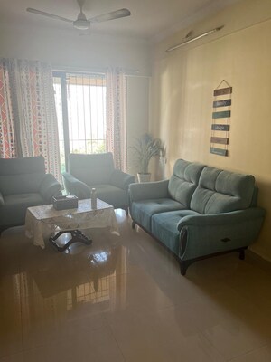 2 BHK Apartment For Sale in Laxmi Park CHS Vartak Nagar, Vartak Nagar