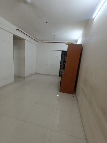 2 BHK Apartment For Rent in Satyam Towers, Chembur